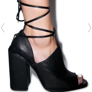 UNIF 94 heel